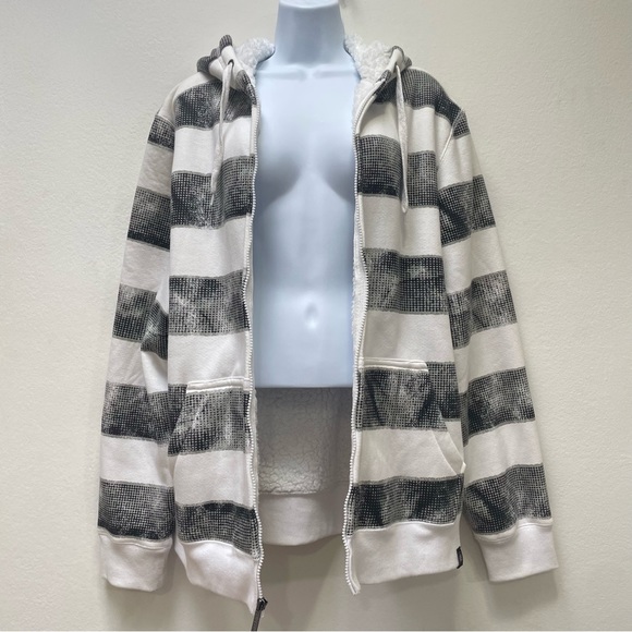 Machine Clothing Company’s white/black/gray striped Sweater S: L - Picture 1 of 6